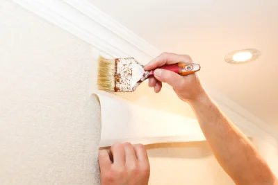 Pose de papier peint à Ronchois — revêtements muraux et toiles de verre